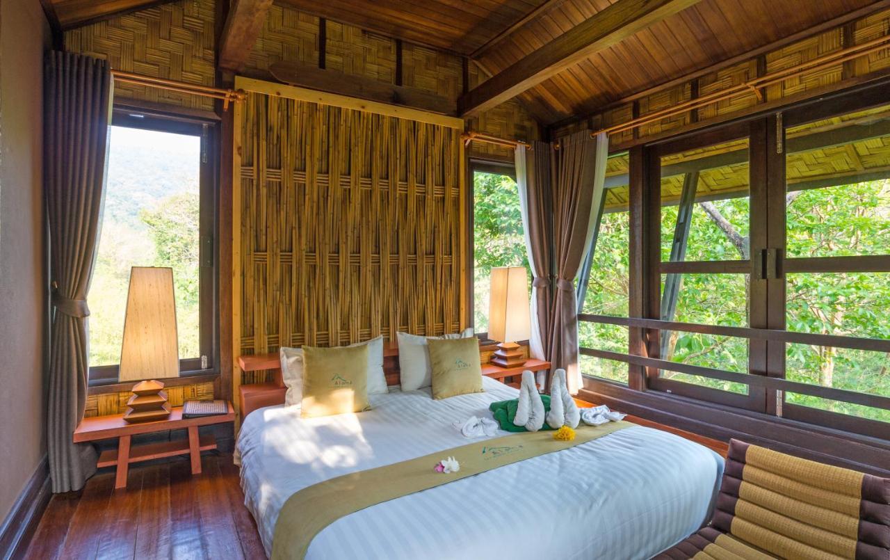 Alama Sea Village Resort - Sha Extra Plus Ko Lanta Dış mekan fotoğraf